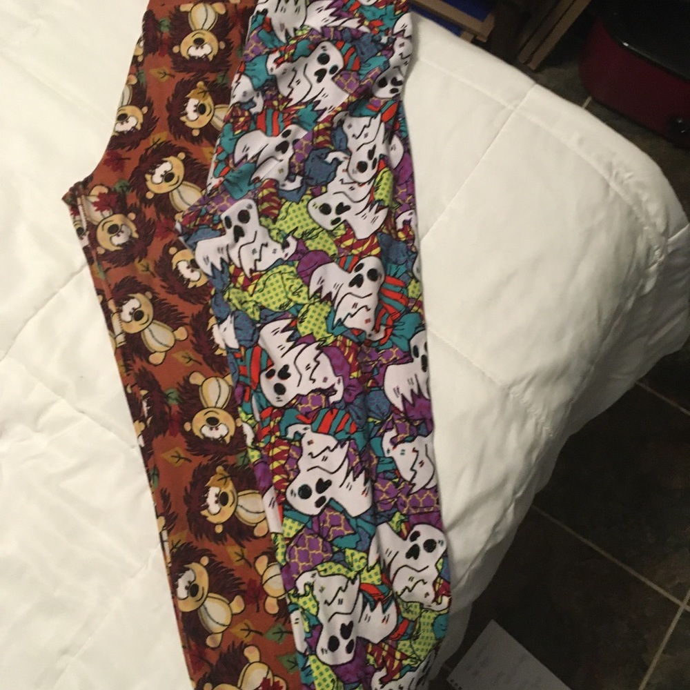 2 pair Lularoe leggings